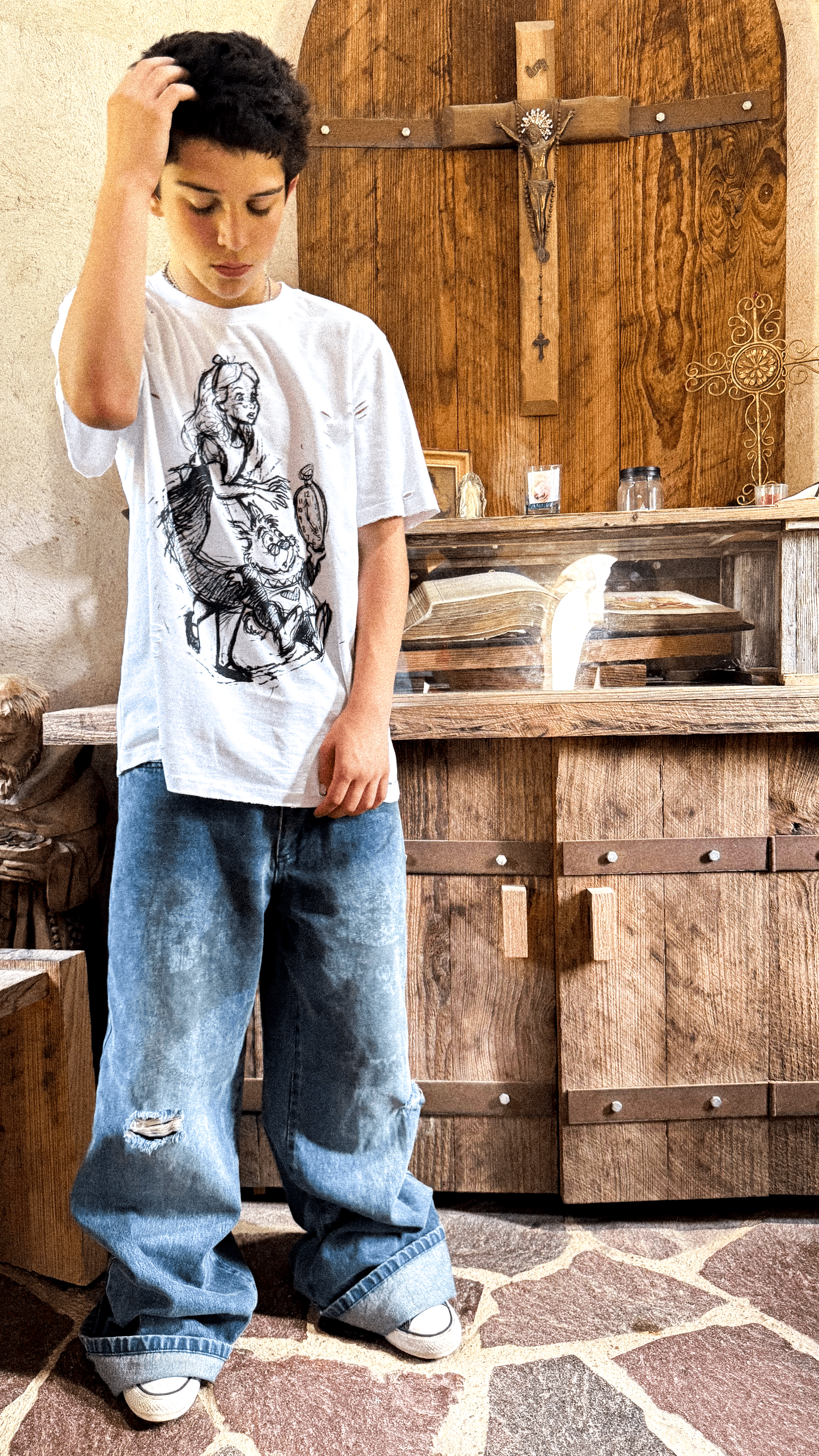 "alice" tee